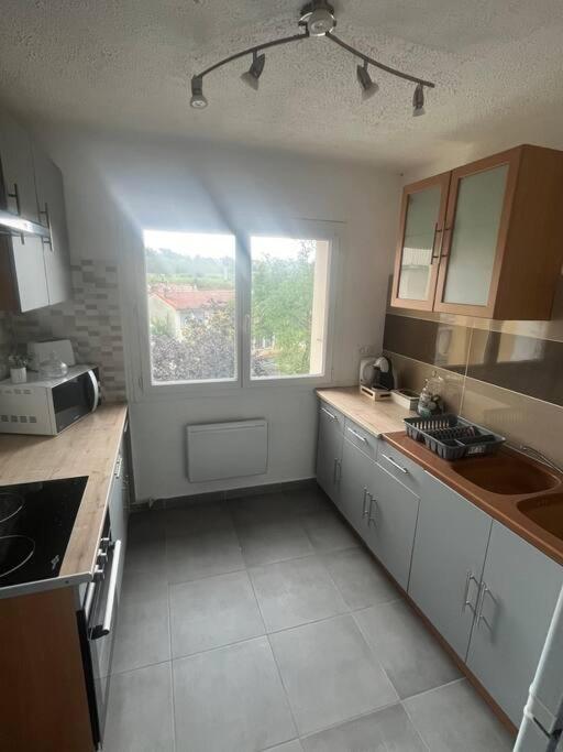 Bel Appartement Neuf, Bien Situe Carcasona Exterior foto